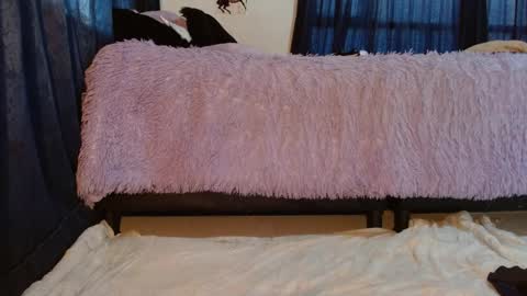  Anna Nicole  online show from 01/04/25, 04:54