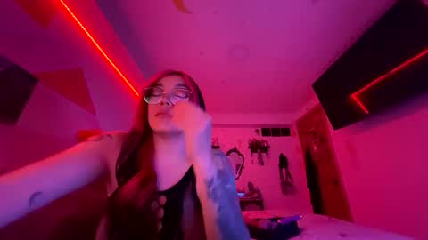 Nicole online show from 03/07/26, 08:11