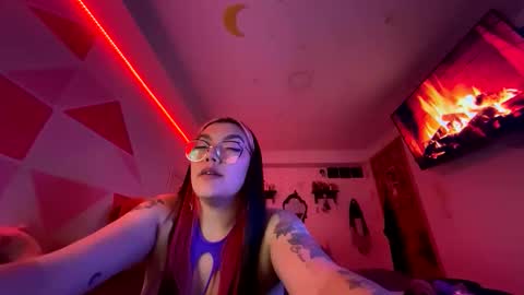 Nicole online show from 03/28/26, 05:51