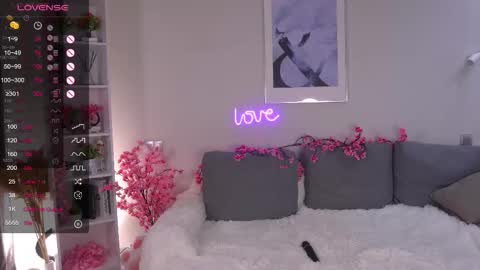 Kimmy online show from 12/19/25, 03:41