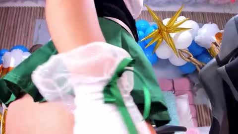 nicolee19_ online show from 09/25/25, 11:14