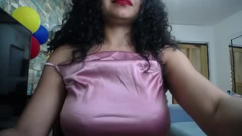Nicole online show from 07/06/26, 08:55