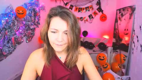 Snapshot of nicolehits chatting on 10/24/25, 05:37 nicolehits online show from 10/24/25, 05:37