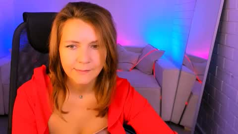 Snapshot of nicolehits chatting on 11/08/25, 09:20 nicolehits online show from 11/08/25, 09:20