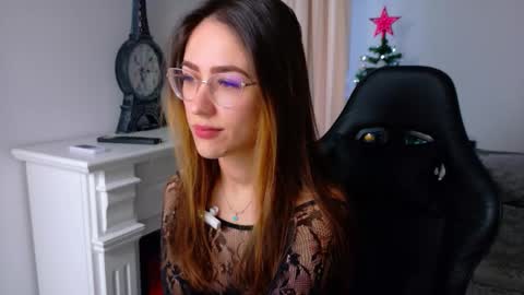 nicoleirisxxx online show from 01/10/26, 06:48