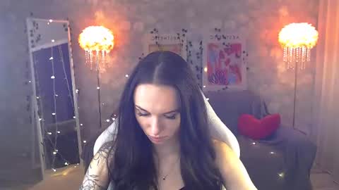 Nicole online show from 06/11/26, 04:16