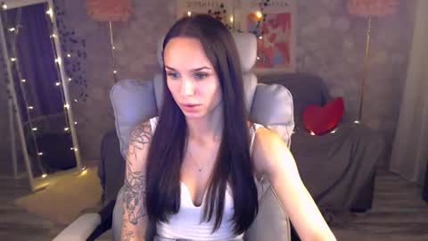 Nicole online show from 07/02/26, 04:35