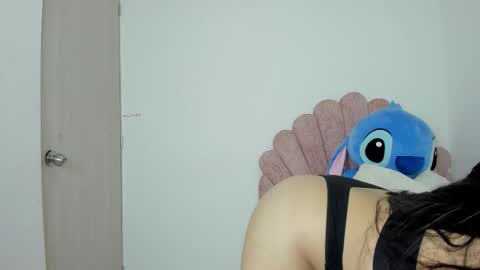 Snapshot of nicolesantana21 chatting on 11/07/25, 06:30 nicole santana online show from 11/07/25, 06:30