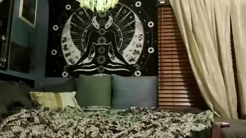 nicolescontent2025 online show from 05/10/26, 03:33