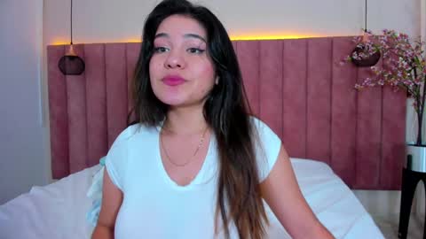 Nicole online show from 02/18/25, 08:16