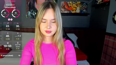 Snapshot of nicolettacooper chatting on 12/23/25, 01:36 nicolettacooper online show from 12/23/25, 01:36