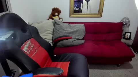 Nicolettcolin  online show from 03/08/25, 12:33