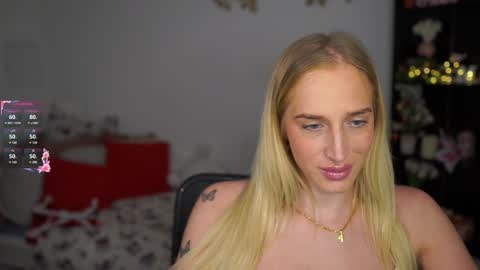 Snapshot of nicolette__shea_ chatting on 01/03/25, 01:58 nicolette__shea_ online show from 01/03/25, 01:58