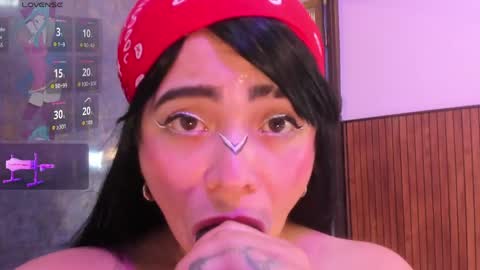 Nicolle online show from 04/16/26, 09:39