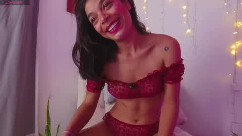 Nicolle online show from 05/20/26, 10:54
