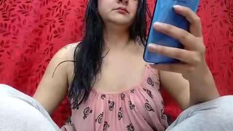 Snapshot of nicolleowens chatting on 10/17/25, 09:50 NICOLLE online show from 10/17/25, 09:50