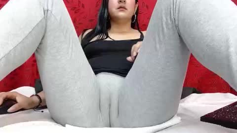 NICOLLE online show from 05/25/26, 11:00