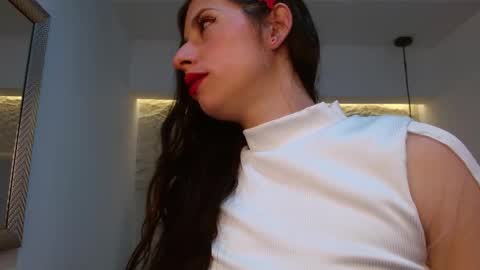 Nicollet online show from 03/16/26, 04:40