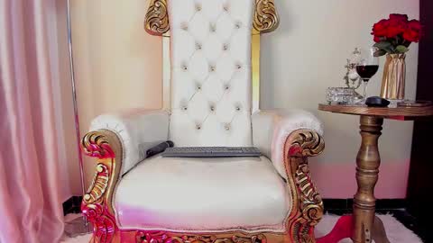 Nicollette Miller online show from 09/27/25, 12:48