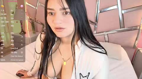 nicollevsconttei online show from 12/20/25, 01:40