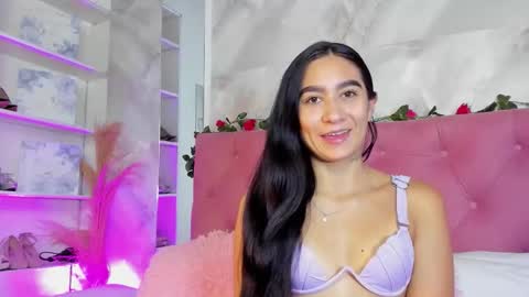 Snapshot of nicolqueen_ chatting on 10/14/25, 11:11 NICOL online show from 10/14/25, 11:11