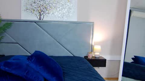 Snapshot of nicolros chatting on 10/17/25, 11:57 NicolRos online show from 10/17/25, 11:57
