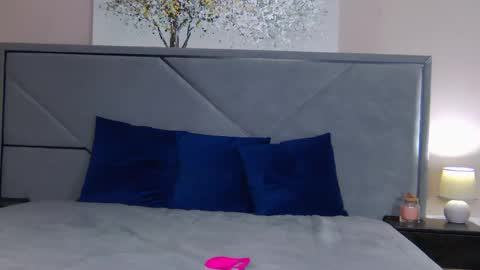 NicolRos online show from 04/29/26, 05:30