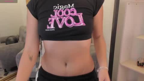 NicolRoss online show from 05/24/26, 02:55