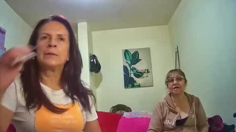 nicoltatiana_ online show from 01/13/26, 11:32