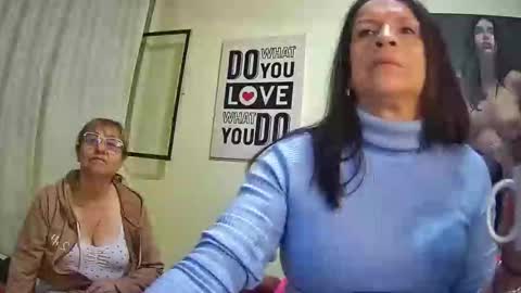 nicoltatiana_ online show from 02/14/26, 11:56