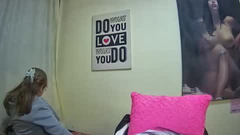 nicoltatiana_ online show from 02/23/26, 11:35