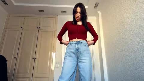 Snapshot of nievesshippey chatting on 02/27/26, 09:09 Hanna online show from 02/27/26, 09:09