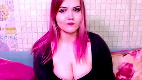 Snapshot of night_shine chatting on 03/01/25, 08:56 night_shine online show from 03/01/25, 08:56