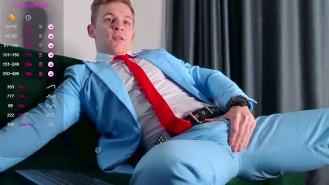 Snapshot of night_wwwolf chatting on 01/31/25, 04:03 Jameson online show from 01/31/25, 04:03