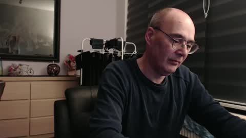 Snapshot of nightkeeper63 chatting on 11/13/25, 12:53 nightkeeper63 online show from 11/13/25, 12:53