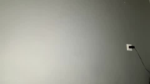 Snapshot of nightlord_x chatting on 12/17/25, 06:25 Max online show from 12/17/25, 06:25