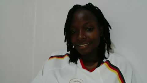 Snapshot of nightnurse2030 chatting on 01/11/26, 04:45 nightnurse2030 online show from 01/11/26, 04:45