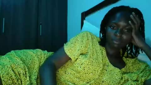 Snapshot of nightnurse2030 chatting on 02/07/26, 12:14 nightnurse2030 online show from 02/07/26, 12:14