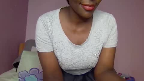 Snapshot of nightnurse6 chatting on 09/13/25, 07:02 nightnurse6 online show from 09/13/25, 07:02