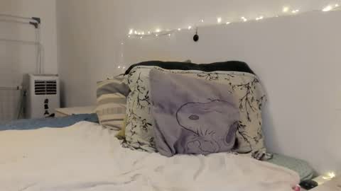 nightprincess1 online show from 11/25/25, 06:19