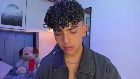 Snapshot of niick_twink chatting on 11/01/25, 08:11 niick_twink online show from 11/01/25, 08:11