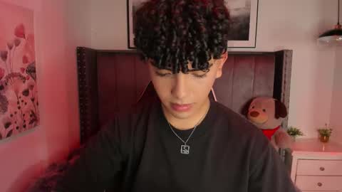 Snapshot of niick_twink chatting on 12/05/25, 08:05 niick_twink online show from 12/05/25, 08:05