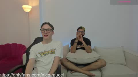 Snapshot of niico_18 chatting on 12/11/24, 08:26 Nicolas Mucci online show from 12/11/24, 08:26