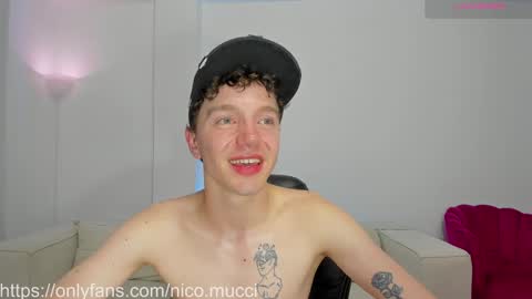 Snapshot of niico_18 chatting on 01/30/25, 09:04 Nicolas Mucci online show from 01/30/25, 09:04