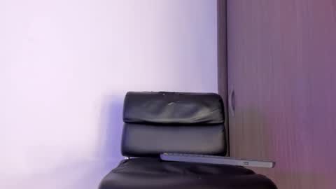 Nicoleth Mendez  online show from 02/23/26, 01:14