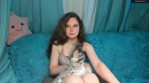 Snapshot of niiik_miiiki chatting on 07/05/26, 12:01 niiik_miiiki online show from 07/05/26, 12:01
