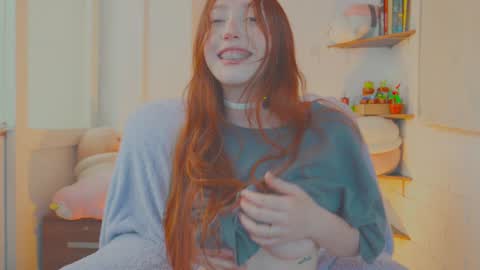 Snapshot of niilaa chatting on 02/13/26, 04:14 of Nylasweet online show from 02/13/26, 04:14