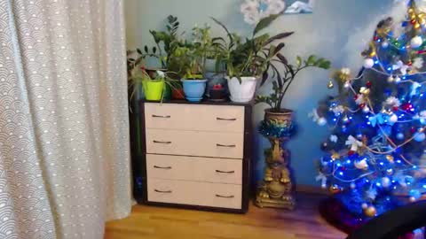 Nika online show from 01/03/25, 04:37