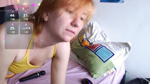 Snapshot of nika_fuchs chatting on 12/14/24, 08:34 Nika online show from 12/14/24, 08:34