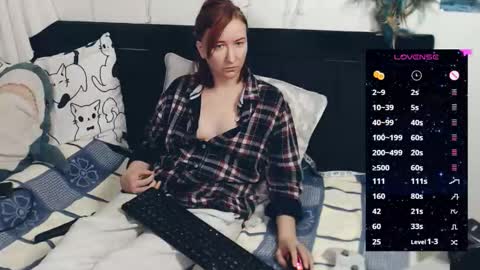 Snapshot of nika_fuchs chatting on 11/29/25, 07:50 Nika online show from 11/29/25, 07:50